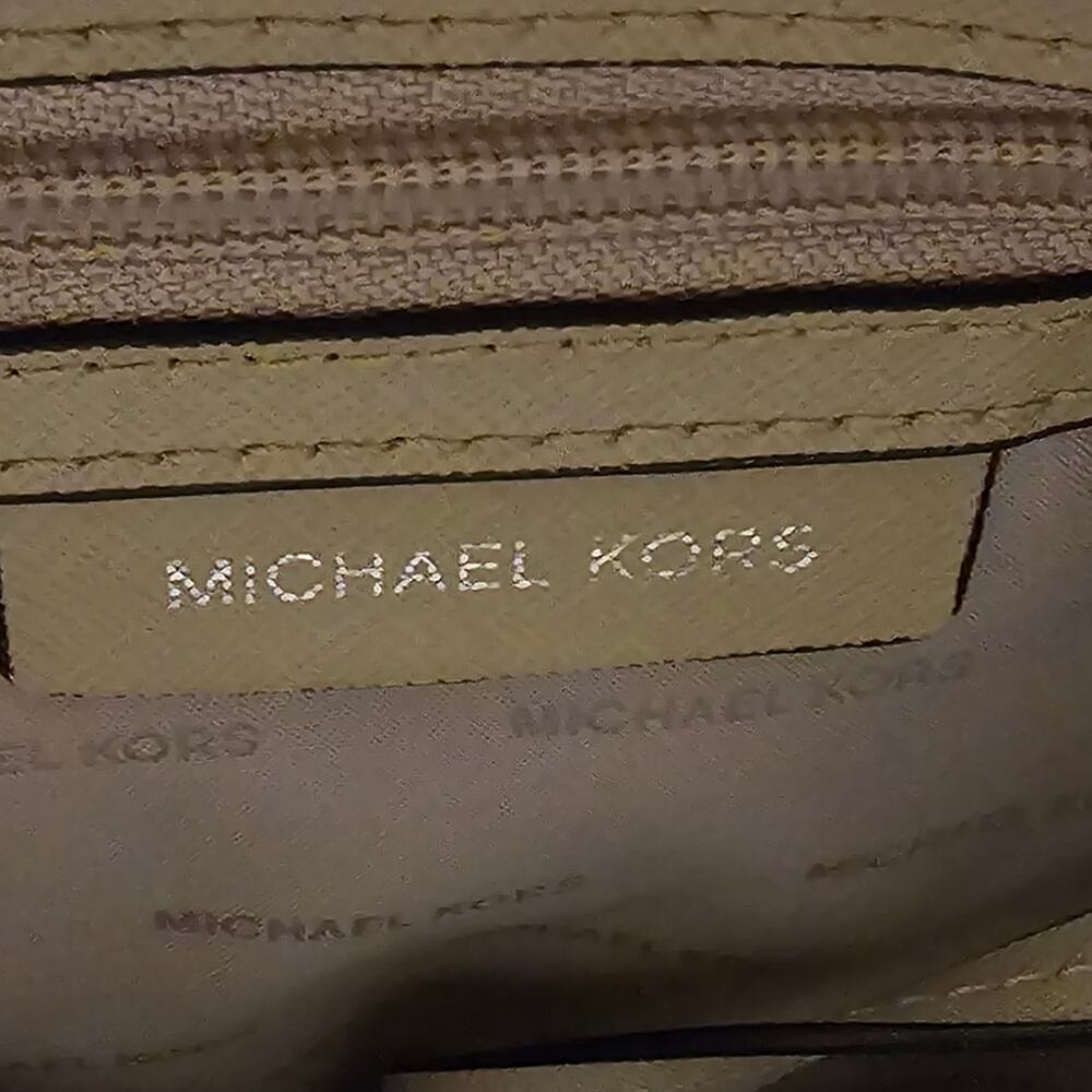 Michael Kors Mercer Large Grey Pebbled Leather Tote Crossbody Satchel - Picture 15 of 16